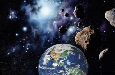В воскресенье мимо Земли пролетит платиновый астероид