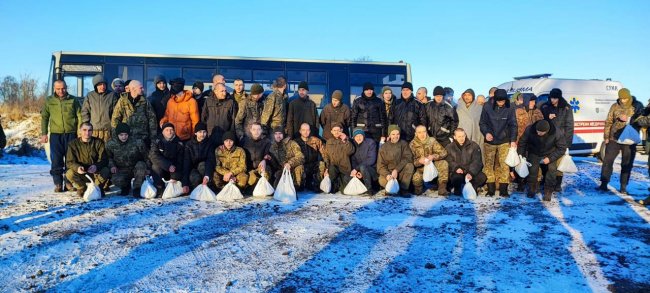 Відбувся перший цьогоріч обмін полоненими: Україна повернула ще 50 військових