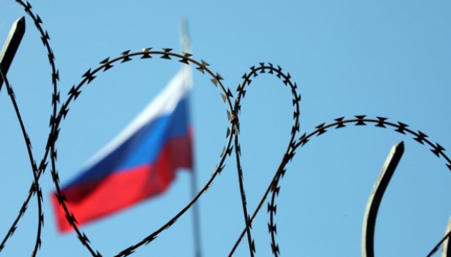 Десятий пакет санкцій ЄС проти Росії буде готовий до 24 лютого: з’явилися подробиці