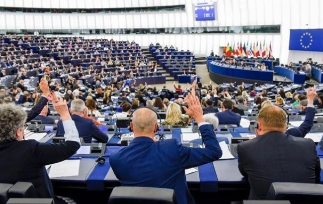 Європарламент підтримав створення спецтрибуналу для Путіна