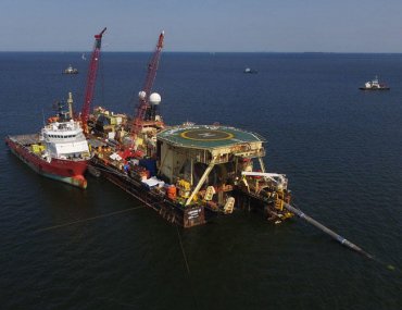 Швейцарська гуманітарна компанія допомагає Україні боротися з Nord Stream 2
