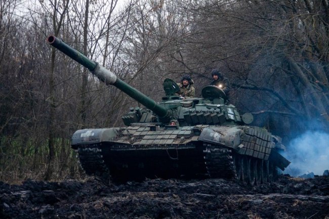 Росіяни готують наступ на кількох напрямках: розпочали активну розвідку