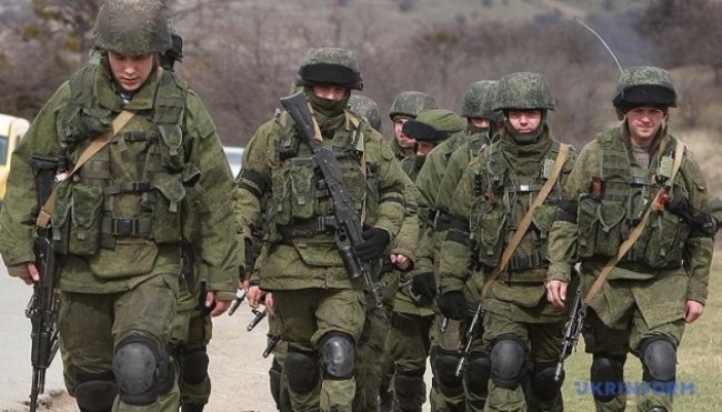 Окупантам обіцяють доплати за кожний кілометр просування по українській землі