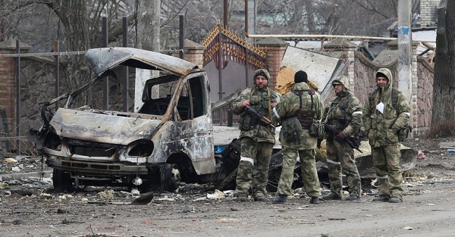 На Херсонщині окупанти обшукують будинки та крадуть човни