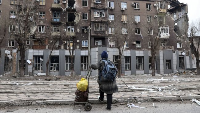В Маріуполі для отримання нового житла окупанти вимагають документи на знищене