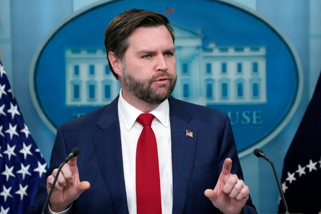 США погрожують Москві санкціями та військовими діями, якщо Путін не погодиться на мир – віцепрезидент Венс