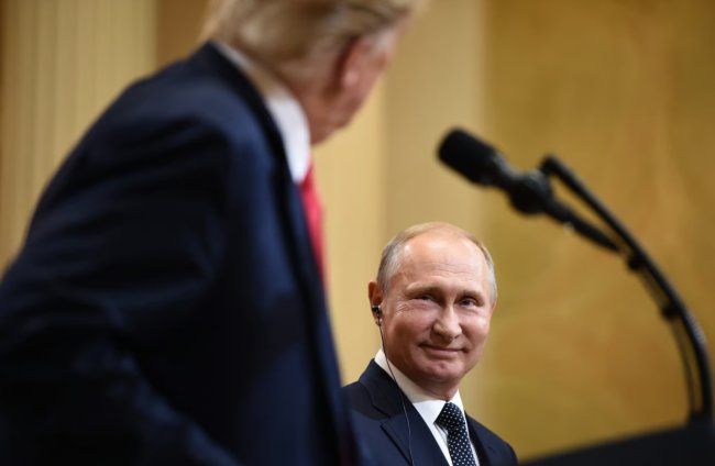 Всього за місяць Дональд Трамп 29 разів робив те, що хотів Путін
