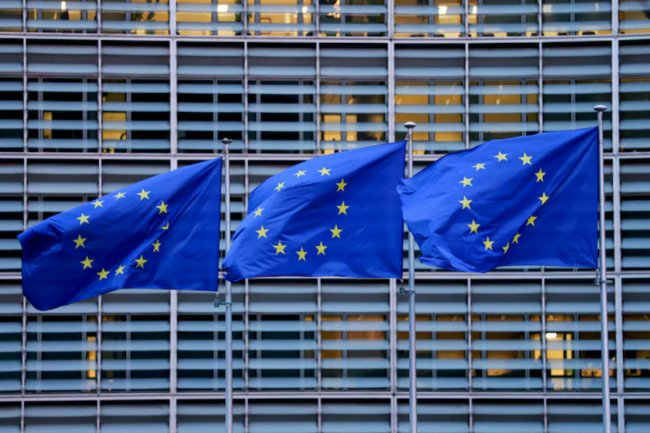 ЄС вперше готує санкції проти портів Грузії та Індонезії за обробку російської нафти — Reuters