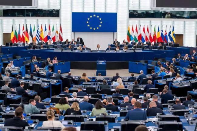 ЄС готує 90 млрд євро для України: Європарламент підтримав військову та бюджетну допомогу