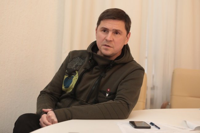 У Зеленського прокоментували удари безпілотників по об’єктах у Росії