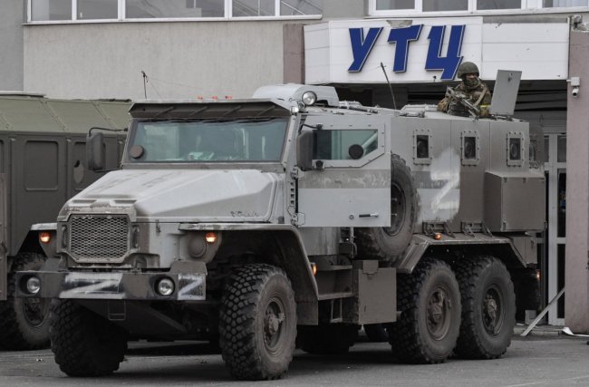 Окупанти готуються до відходу з ЗАЕС: мітять обладнання, яке хочуть вкрасти