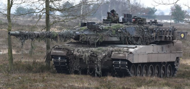 Танки Leopard від Німеччини та Португалії приїдуть до України до кінця березня