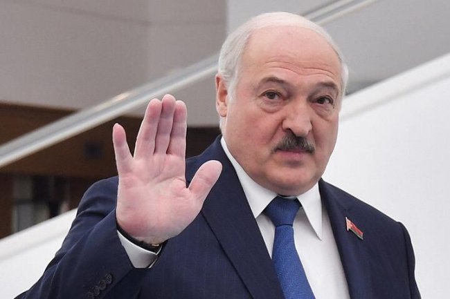 Лукашенко підписав указ про призов офіцерів запасу на військову службу