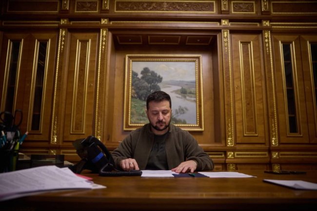 Зеленський звільнив голів Луганської, Одеської та Хмельницької ОВА