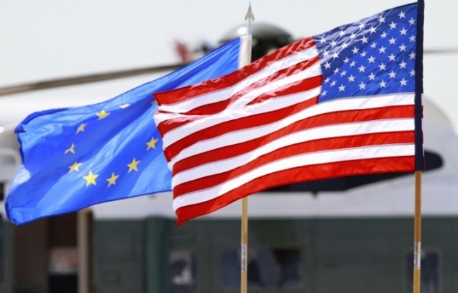 ЄС готує жорстку відповідь на мита США: Брюссель може закрити ринок для американських товарів