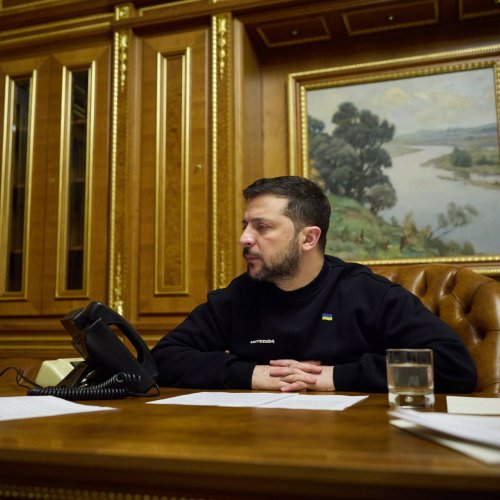 Зеленський годину розмовляв з Макроном: що обговорили