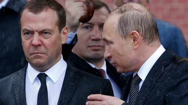Медведєв заявив, що Україна зникне, оскільки нікому не потрібна