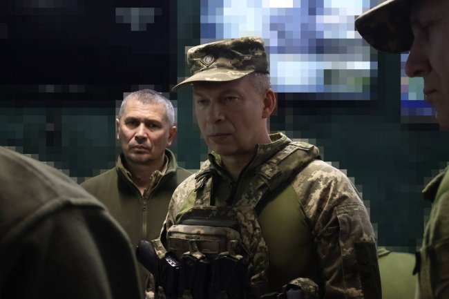 У Бахмуті росіяни перейшли до “сирійської” тактики випаленої землі, – Сирський