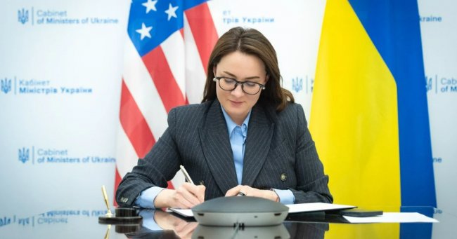 Україна та США підписали меморандум щодо угоди про копалини