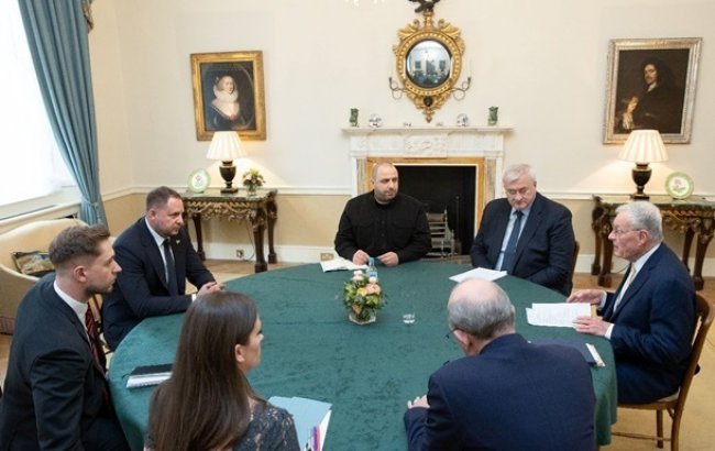 США та Україна не можуть домовитися: названо ключові розбіжності в плані припинення війни