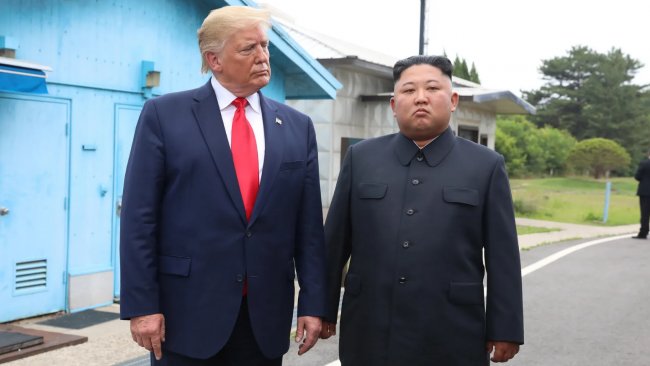 США готуються до нових переговорів з Північною Кореєю: Трамп планує діалог із Кім Чен Ином