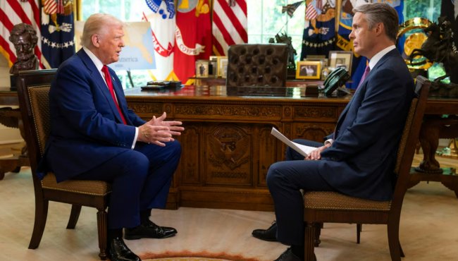 Трамп грає в дипломатію: не довіряє Путіну, але вірить, що той «готовий зупинити війну»