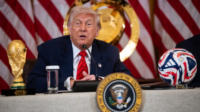 Трамп пропонує повернення Росії на ЧС-2026 як «стимул» для завершення війни в Україні