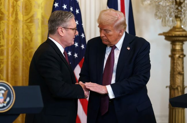 Трамп може ввести нові санкції проти Росії через &laquo;неповагу&raquo; Путіна, – Politico
