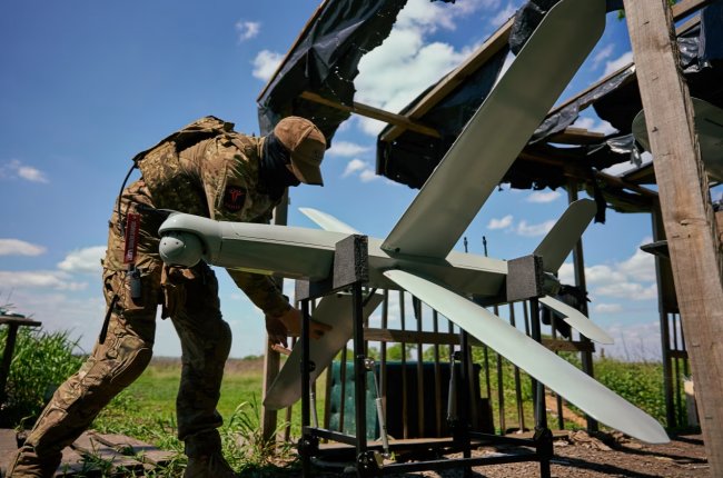 Україна поставила під сумнів віру Путіна перемогти у війні на виснаження – WSJ