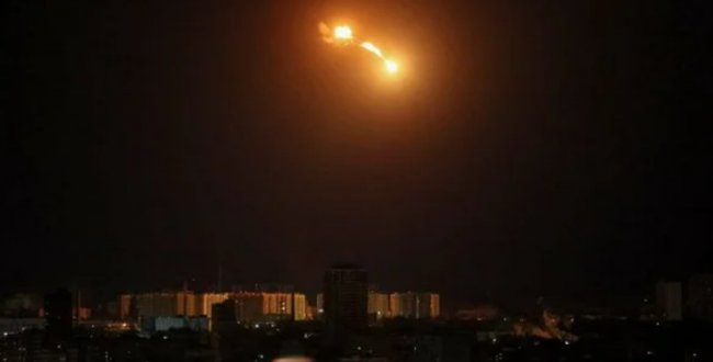 Вночі росіяни атакували південь України: в Одесі лунали вибухи