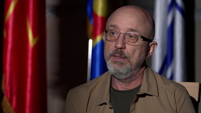 Це не комп’ютерна гра: Резніков пояснив, чому контрнаступ відстає від графіка