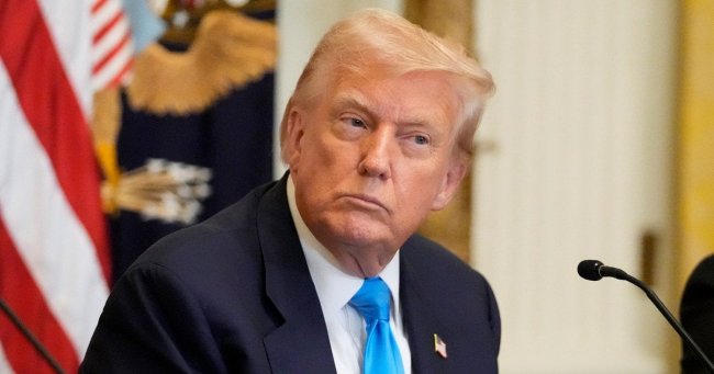 Саміт в Алясці: чи змусить Трамп Україну віддати території