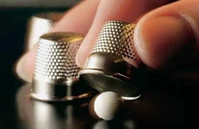 Де піп, там і дякон. Або як заробляє на будівельних та інших відкатах буковинська влада