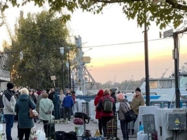 Росіяни готуються обстрілювати Херсон із артилерії