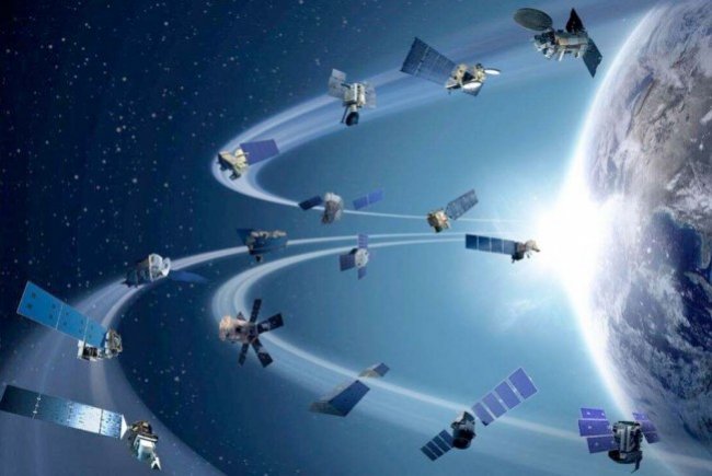 У Китаї придумали, як знищити супутники Starlink ядерним ударом