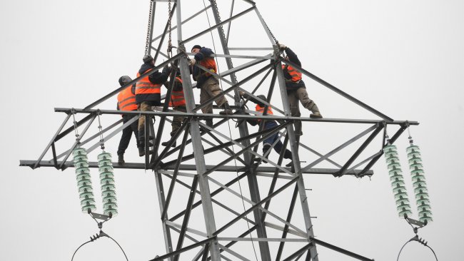 Через нічні обстріли в Україні будуть відключати світло: названо області