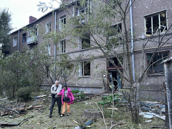 Росія завдала масованого удару по енергетиці України: перебої з електрикою, загиблий хлопчик, 9 поранених