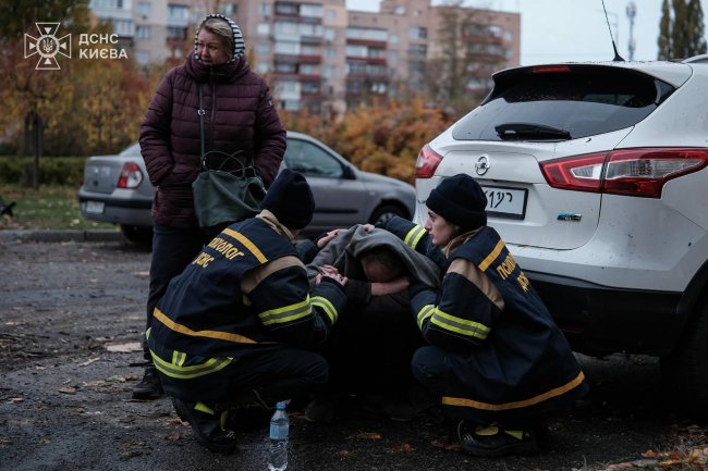 Росія знов масовано атакувала Київ дронами: троє загиблих, десятки постраждалих
