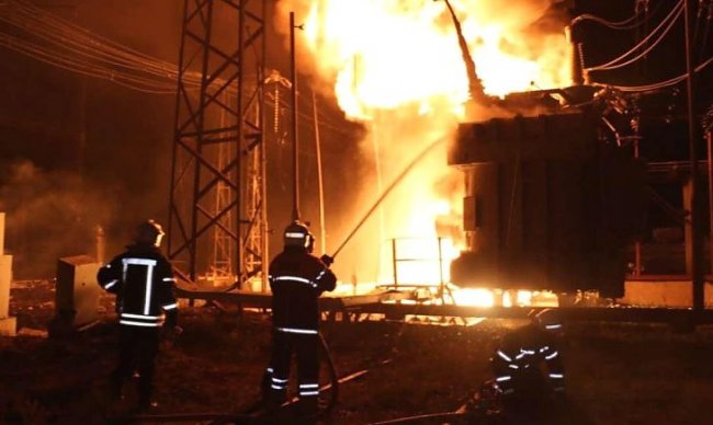 Найбільший удар з початку війни: окупанти випустили по Україні близько 100 ракет