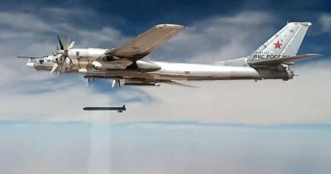 Росія вчора вдарила по Києву ракетой з імітатором ядерної боєголовки: що це означає
