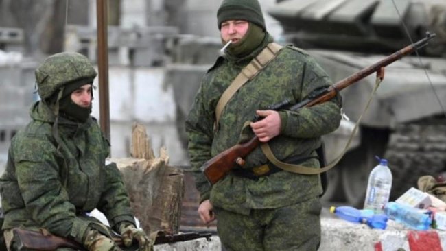Армія “ДНР” втратила вбитими та пораненими майже всіх, хто був у ній до початку війни