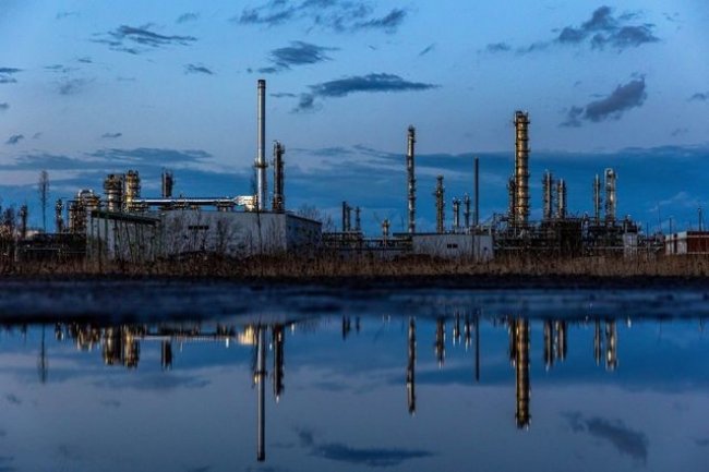 Європа готується до нафтового ембарго РФ у лютому
