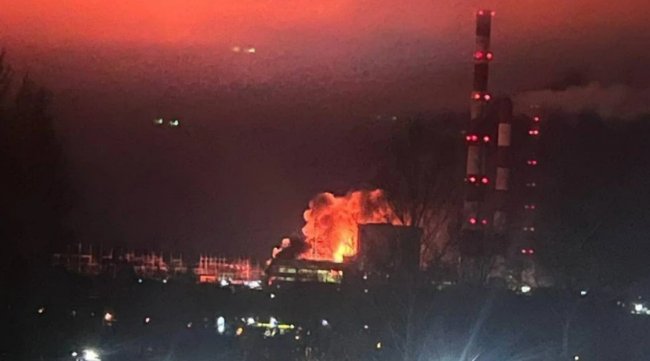 Дрони вдарили по «серцю» російської енергетики: Костромська ГРЕС палає після нічної атаки