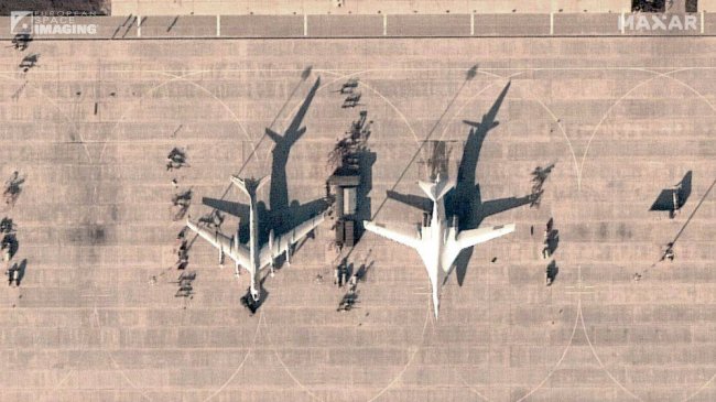 Росія готується до нового масованого удару: на аеродромі &laquo;Енгельс-2″ – незвичайний рух