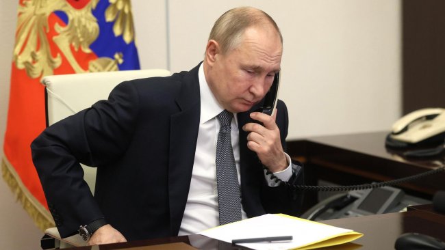 Путін поскаржився Шольцу на зламаний Україною Кримський міст