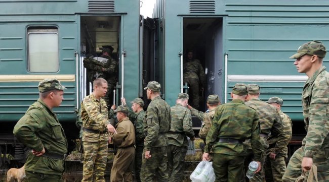 Росіяни імітують підготовку до вторгнення з Білорусі: крутять &laquo;каруселі&raquo; потягами