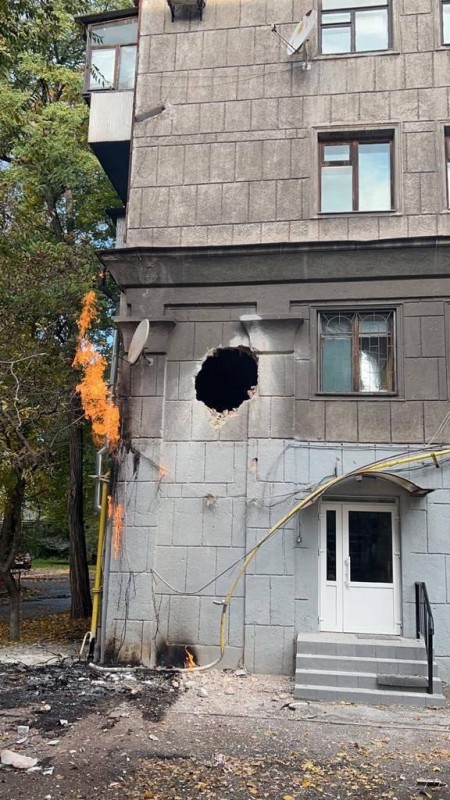 Вороже влучання в багатоповерхівку