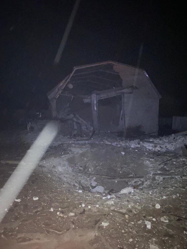 Після прильотів виникла пожежа Після прильотів виникла пожежа