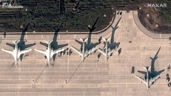 Авіація перебуває у бойовій готовності Авіація перебуває у бойовій готовності